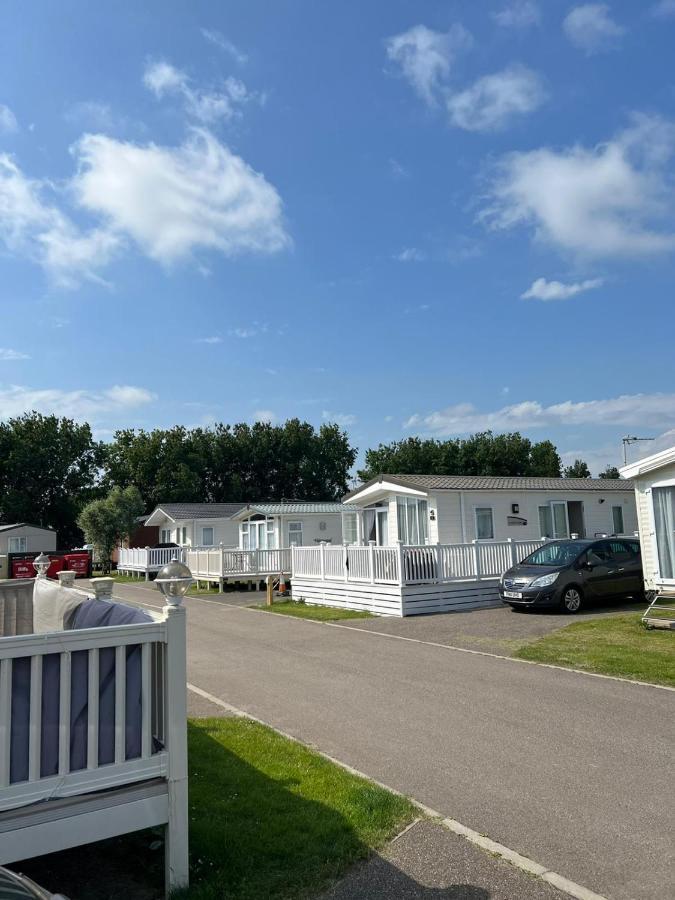 Camber Sands Seascape Horizon Decked Villa Dog Friendly Extérieur photo